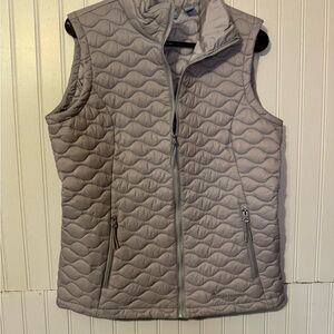 Free Country Women's Light Gray Quilted Vest